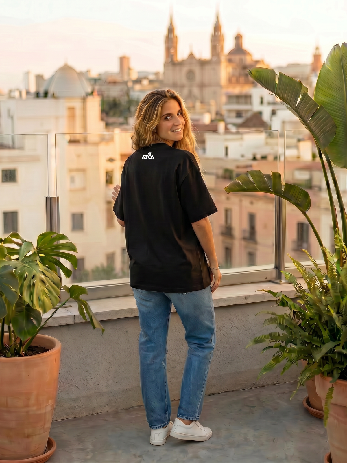 ARPOA Natural Oversized Tee